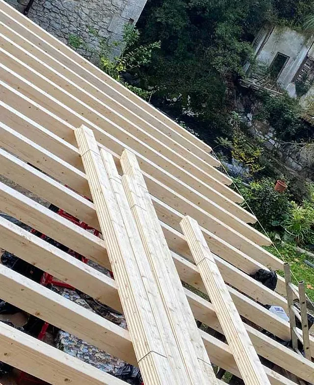 Tejados y Canalones J. Martínez estructura en madera